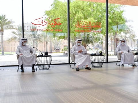 Sheikh Hamdan bin Mohammed at the meeting.