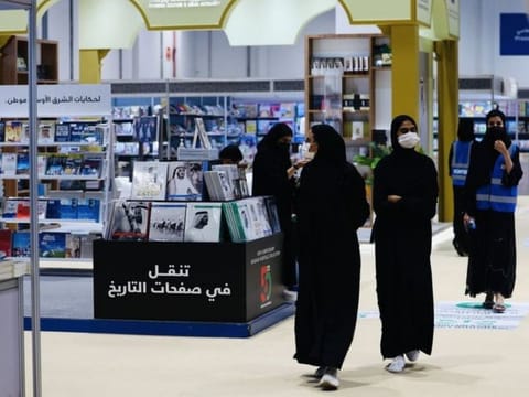 Exhibitors participating in the Abu Dhabi International Book Fair (ADIBF), Al Ain Book Festival and Al Dhafra Book Festival for 2022 will be exempt from paying rental fees.