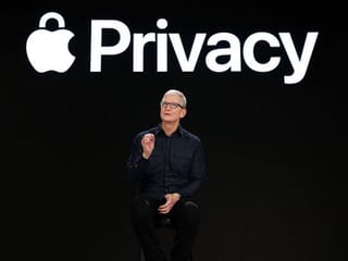 Apple’s widening iPhone’s bestseller status with more features