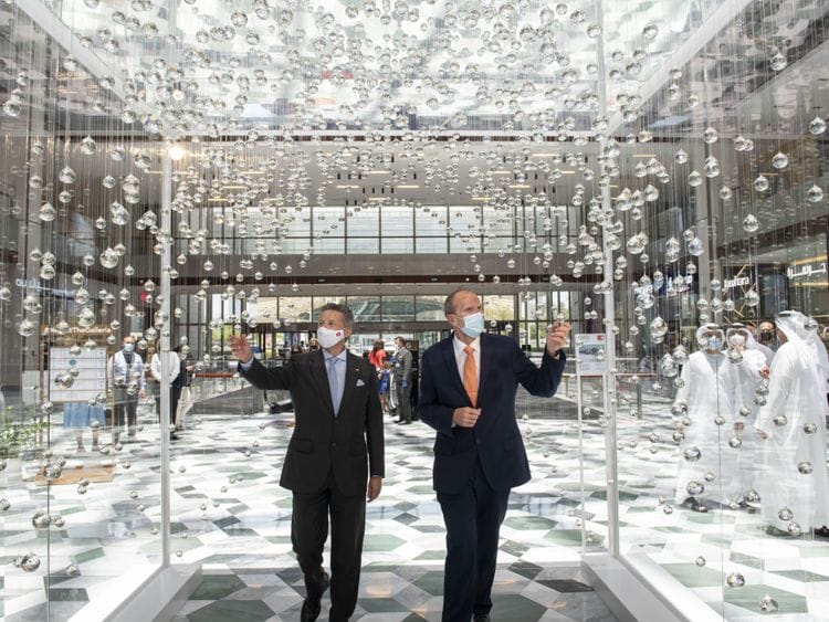 HE Massimo Baggi and Mr. David Robinson-1623241615378