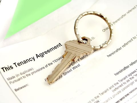 The UAE has removed bounced cheques as a criminal offence. This will require landlords to make some changes in the way they sign new tenancy agreements.