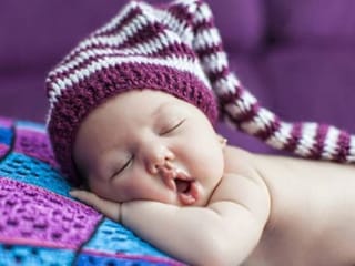Baby sleep Dubai: How to adapt international baby sleep routines for life in the UAE