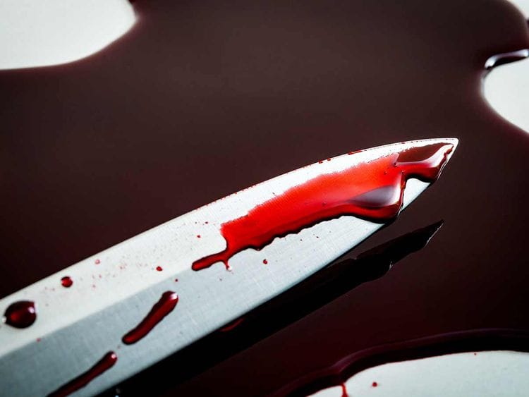 The worker said the restaurant management had assigned him to deliver a meal to a client in Kuwait City, but the person who received the order stabbed him and fled after stealing the meal without paying the bill. Illustrative image.