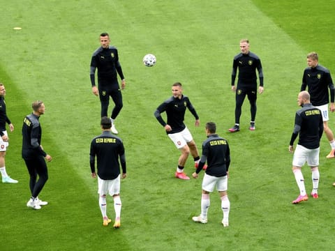 Based in Prague after having to move its base camp from Edinburgh over strict coronavirus rules in Scotland, the Czech Republic held the official training session at a local stadium. 
