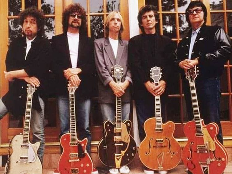 supergroup lead-1624686111347