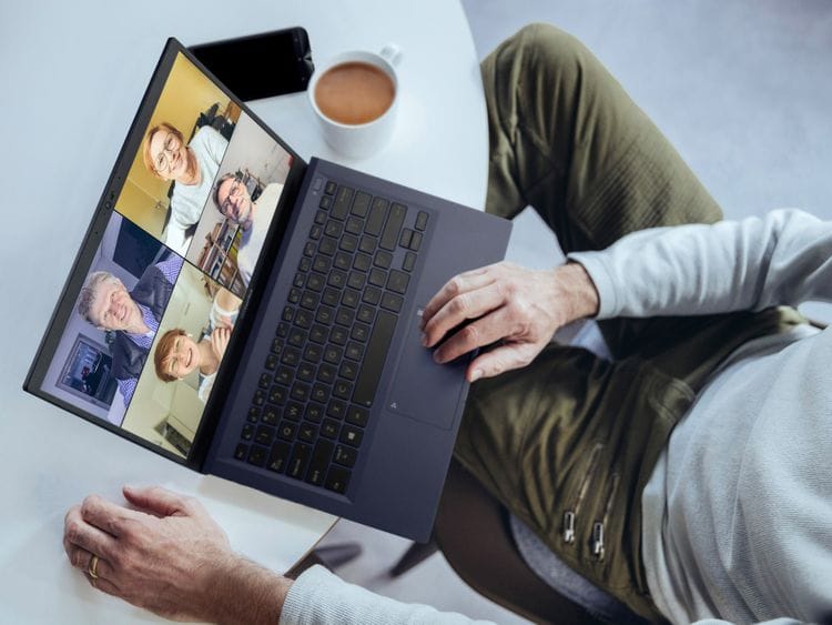 Asus 