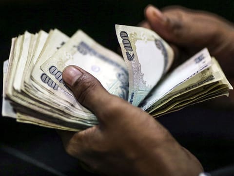 NRIs: Should I take loan in India or the UAE? Finding the more cost effective option of the two