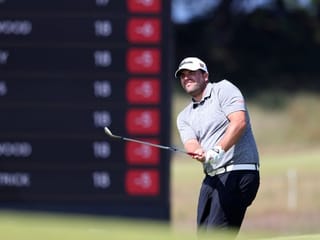 Scottish Open: Jack Senior grabs early lead from big names on first day