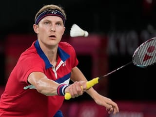 Emotional Axelsen well beaten on return from six months out