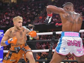Look! YouTuber-turned-boxer Jake Paul beats Tyron Woodley by split decision