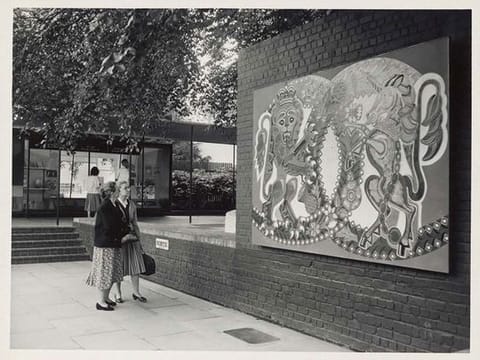 Edward Bawden crest, designed for the British Pavilion at the Brussels Expo in 1958.