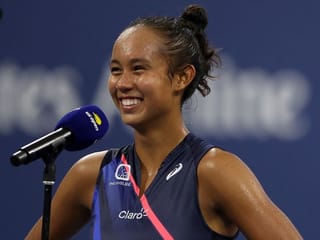 Look! Teenager Fernandez stuns Kerber to reach US Open quarters