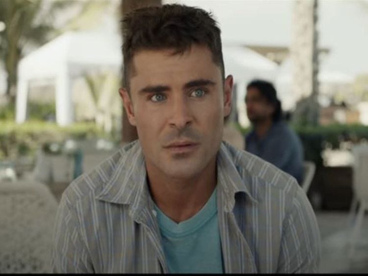 Zac Efron dubia-1631107340224