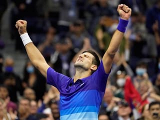 Look! Record-chasing Djokovic sets up US Open final with Medvedev