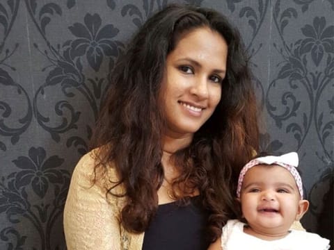 Nadiera with her daughter Aira 