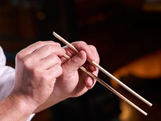 Watch: Beginner's guide to using chopsticks 