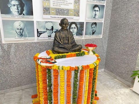 A statue of Mahatma Gandhi at Indian Consulate in Dubai.  