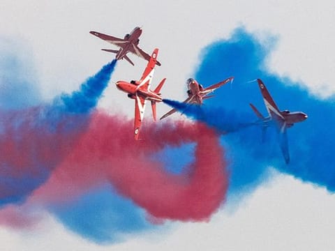 Pilot narrates journey as Red Arrows fly over Expo 2020 Dubai