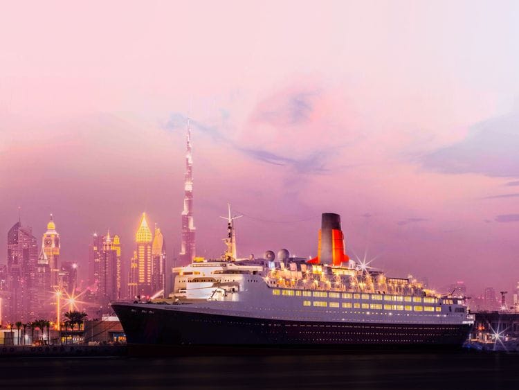 Float_Dubai_1200x900_without-text
