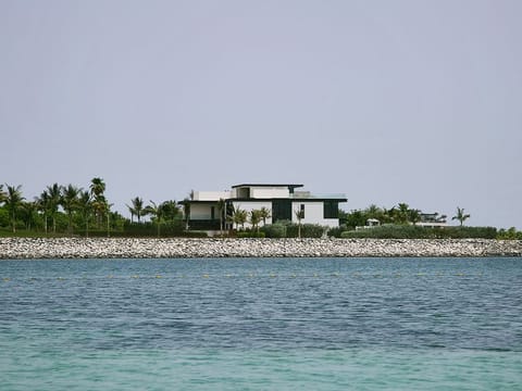  This Jumeirah Bay villa picked up a cheque of Dh121 million, and easily making it the top residential deal in Dubai so far this year. But there are still a few weeks to go…