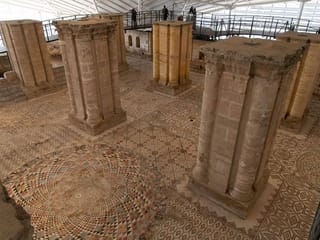 Photos: Palestinians unveil huge mosaic at Jericho desert castle