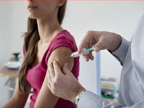 In pre-clinical trials, inhibitors injected through 'nanovaccines' boosted immune cell infiltration into tumours. This targetted delivery hit tumours precisely, slashing side effects and making treatments easier to tolerate.
