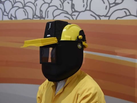 The helmet, designed for the outdoor workforce and field executives, is manufactured by India’s technology and safety start-up Jarsh Safety.