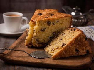 First-time bakers, confused between raisins, sultanas and currants?