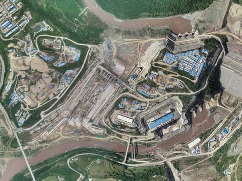Aerial view of the Karot Hydropower Station in Pakistan. 