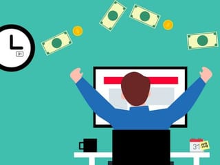 UAE: How can I make better use of my salary each month? Experts suggest 10 ways to plug your money leak