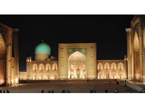 Odyssey to the historical Uzbekistan