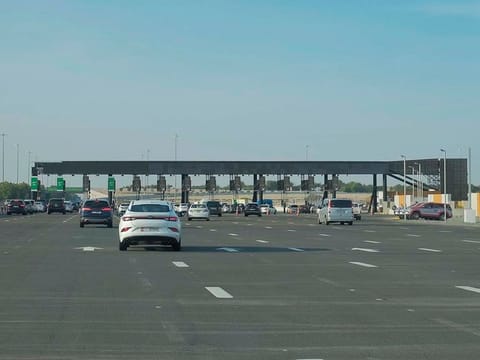 EDE scanners have been installed at the Abu Dhabi border 