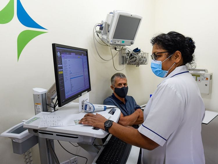 Stock Dubai vaccine