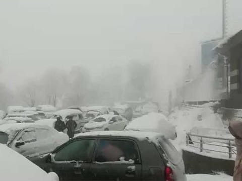  Murree, located about 50 kilometres from Islamabad, is visited by thousands of tourists every year in late December and early January as the city receives snowfall during this period.