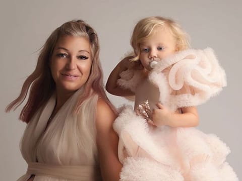 Gemma Ovens with her daughter, Pearl.
