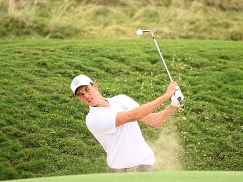 Josh Hill in action in the Abu Dhabi HSBC Championship