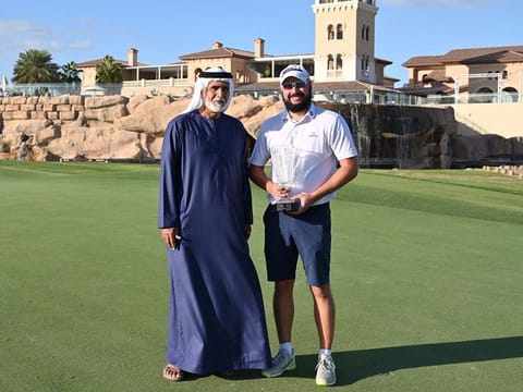 JGE Amateur Open Champion Drew Foxcroft (right) with Ismail Sharif, Managing Director of Jumeirah Golf Estates).
