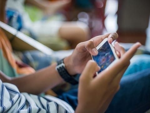 Sharjah Police have warned that Parents should be aware of the games their children are participating in. It is very important to make children aware of the dangers of cyberblackmail, electronic extortion and other forms of cybercrimes.