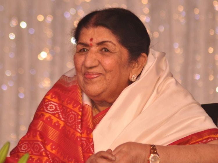 TAB Lata Mangeshkar 3-1644121879870