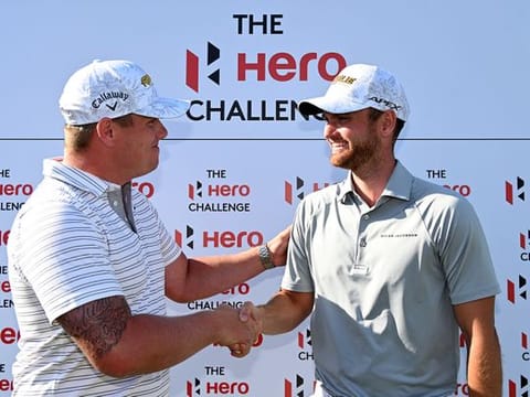 Team England's Calun Shinkwin (left) and Daniel Gavins after winning the RAK HERO Challenge on Tuesday. 