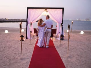 Valentine's Day in Dubai: where love is grand, and the bill is grander.