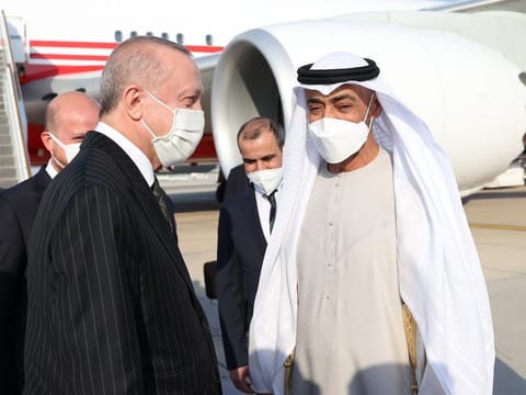 The Turkish President was received by His Highness Sheikh Mohamed bin Zayed Al Nahyan, Crown Prince of Abu Dhabi and Deputy Supreme Commander of the UAE Armed Forces