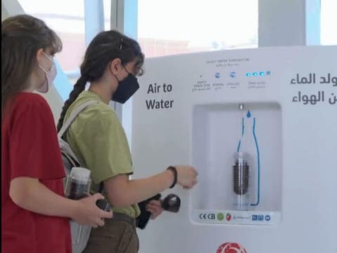 Innovative water refilling stations have been put in place at Dubai Metro links and inside shopping malls, in support of the ‘Dubai Can’ initiative