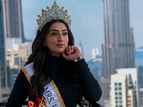 Meet Pamela Serena Mrs. Universe Dubai 2021 who beat all odds to win title