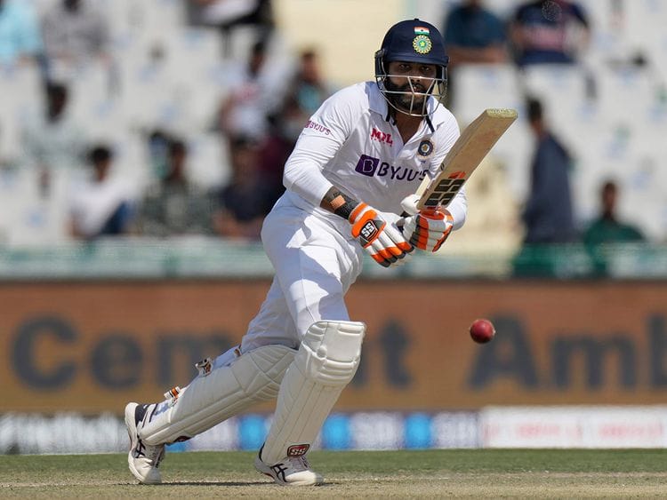 Cricket - Jadeja ton 