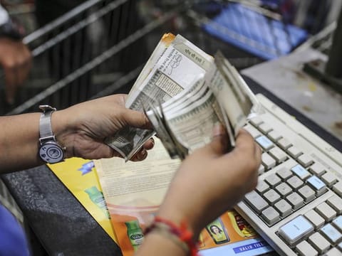 Indian expat remittances from the UAE during February and March recorded higher volumes as they tried to make full use of the 23 plus levels to the dirham. At one point, the INR was within touching distance of 24. 