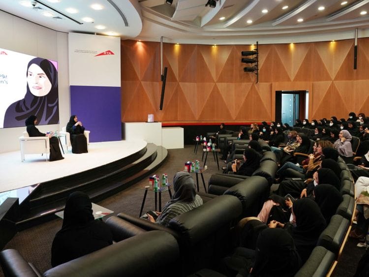 جلسة_نقاشية_بحضور_الدكتورة_رجاء_القرق-1646748733433