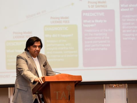 Amit Tripathi of Icogz makes his pitch at the latest Elevate session.