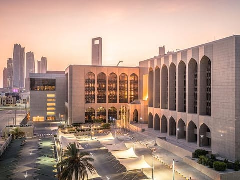UAE keeps key interest rate unchanged, mirroring US Fed move