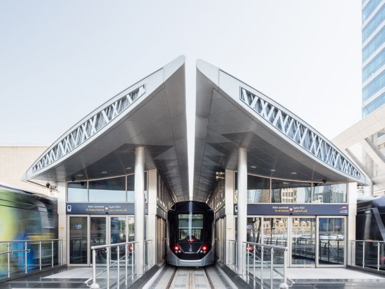Dubai Tram-1647604250654